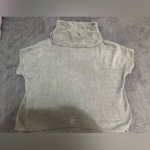 Barefoot Dreams Cozy Chic Ultra Lite Gray Turtleneck Short Sleeve Sweater 1 size